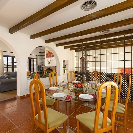 Villa Nikki By Villa Plus Puerto del Carmen  Luaran gambar