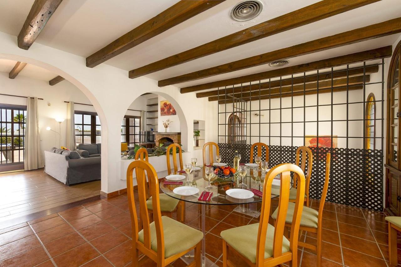 Villa Nikki By Villa Plus Puerto del Carmen  Luaran gambar